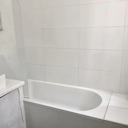 40m2 Batignolles/montmartre 17 * Paris
