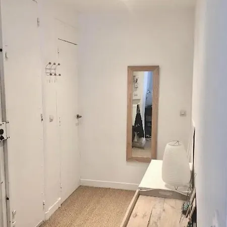 40m2 Batignolles/montmartre 17 Lägenhet
